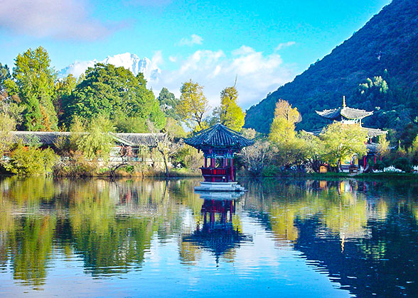 Black Dragon Pool in Lijiang