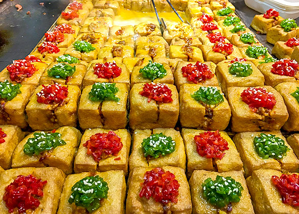 A Famous Local Snack in Yunnan