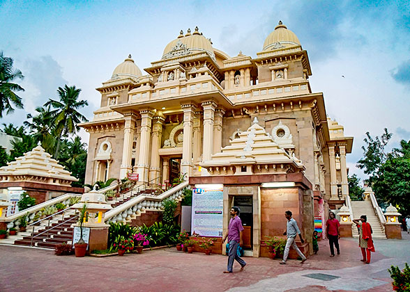 Street Scene of Chennai