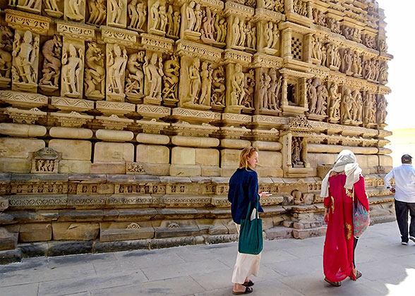 Visit the Khajuraho Temple Complex