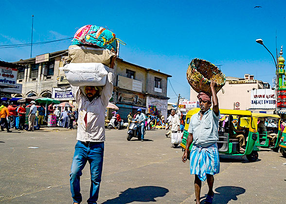 Street Scene of Bangalore