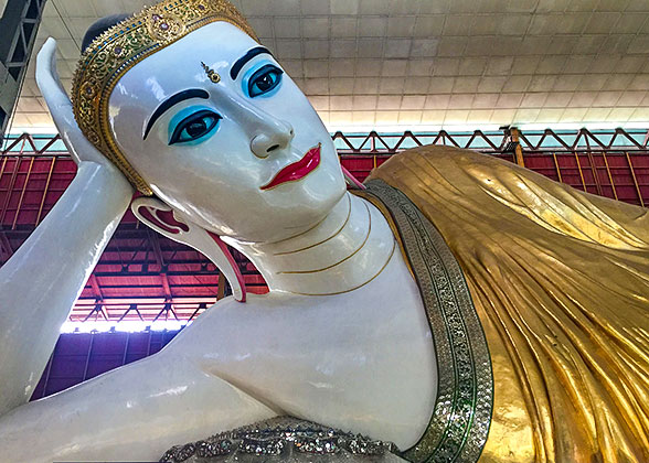 The Reclining Buddha Chauk Htat Gyi Pagoda