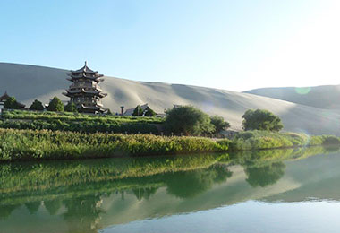 Crescent Lake, Dunhuang