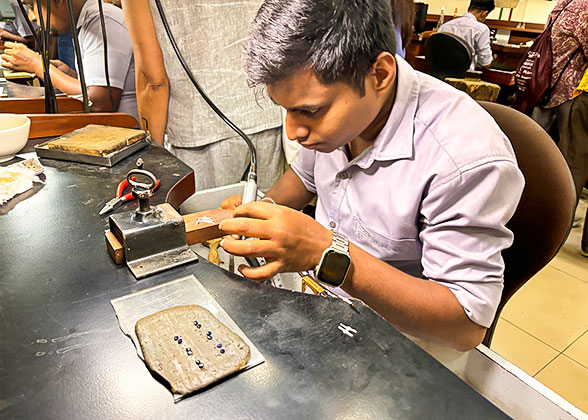 Gemstone Processing in Kandy