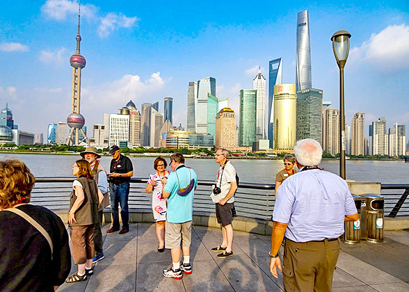 Visit the Bund in Shanghai