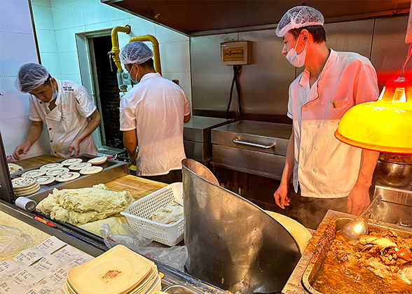 Chefs Making Chinese Hamburger