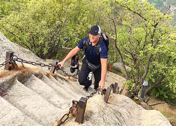 Climb the Steep Mt. Huanshan
