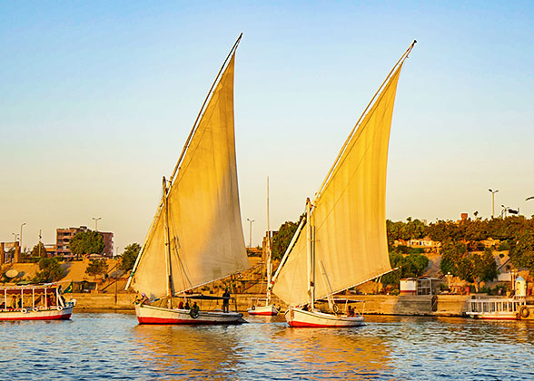 12 Days Egypt Holiday Packages with Nile Cruise