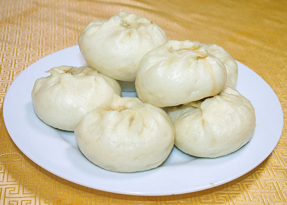 Traditional Buryat Cuisine - Buuz