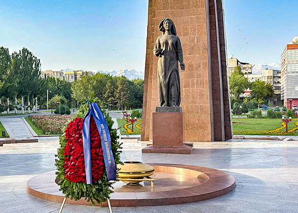 Victory Square, Bishkek