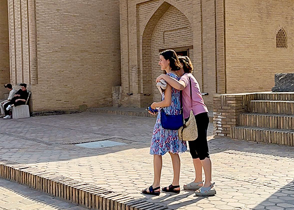 Arystan Bab Mausoleum