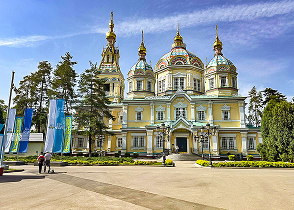 Zenkov Cathedral, Almaty