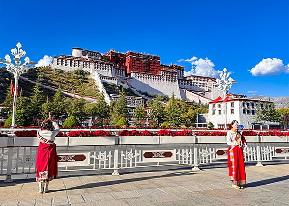 Potala Palace, Lhasa