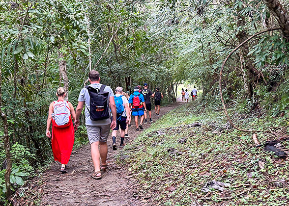 Trekking in Alejandro de Humboldt National Park
