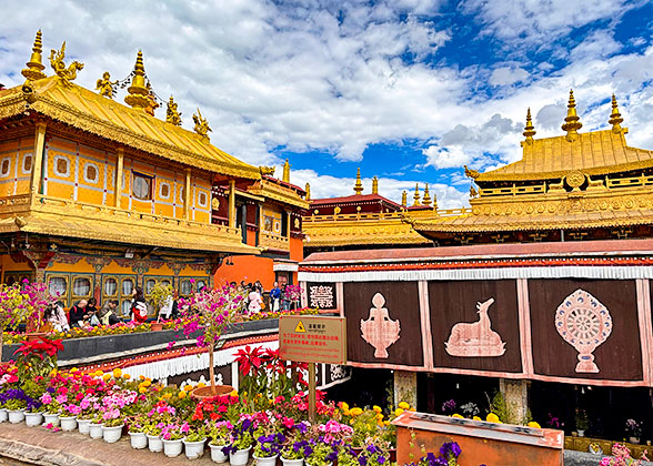 Jokhang Temple, Lhasa