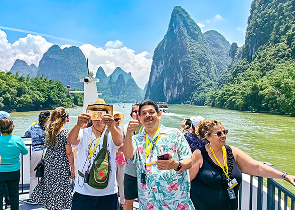 Guilin Tours: Best Private Packages to Li River Cruise, Yangshuo