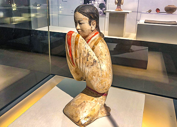 Exhibits in Han Yang Ling