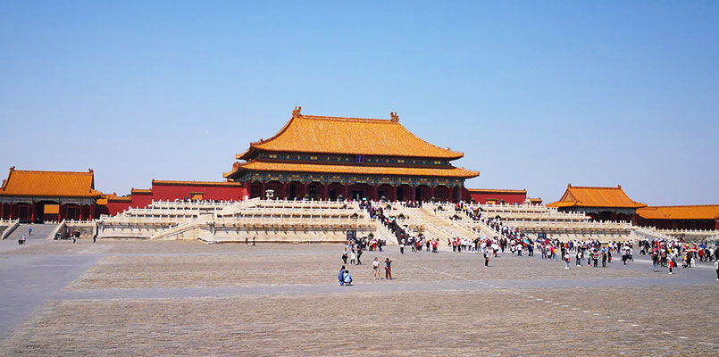 Visit the grand palaces and learn about the imperial life in ancient times