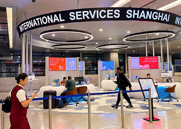 Service Counter for International TraService Counter for International Travelersvelers Service Counter for International Travelers