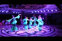 Ta Ge, a dancing show on the Yangtze River Cruise