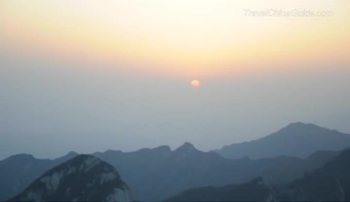 Sunrise on the East Peak of Mt.Huashan