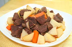 Beef Stew with Potatoes & Carrots