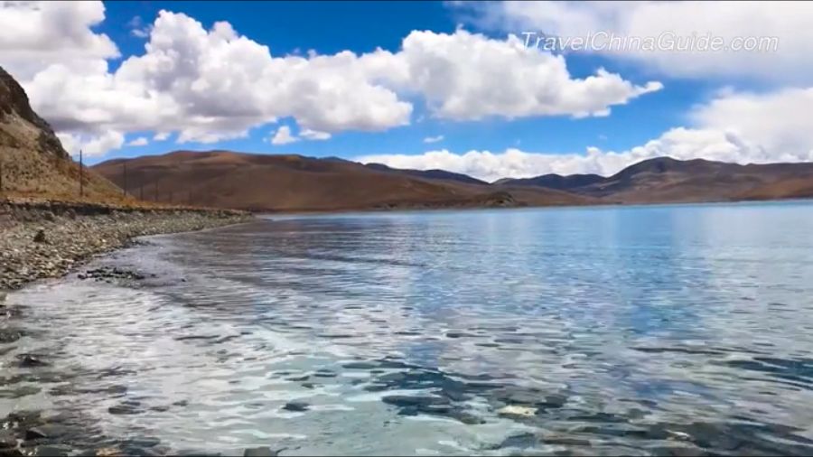 Yamdrok Yumtso Lake