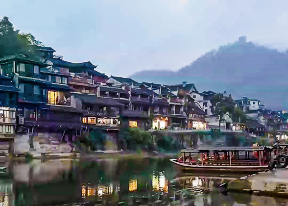 Fenghuang Ancient Town Tour