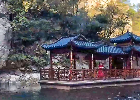 Baofeng Lake, Zhangjiajie