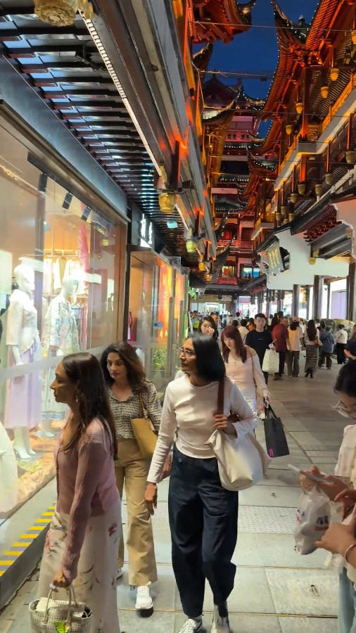 Experience Bustling Shanghai at Night at Yu Garden Bazaar