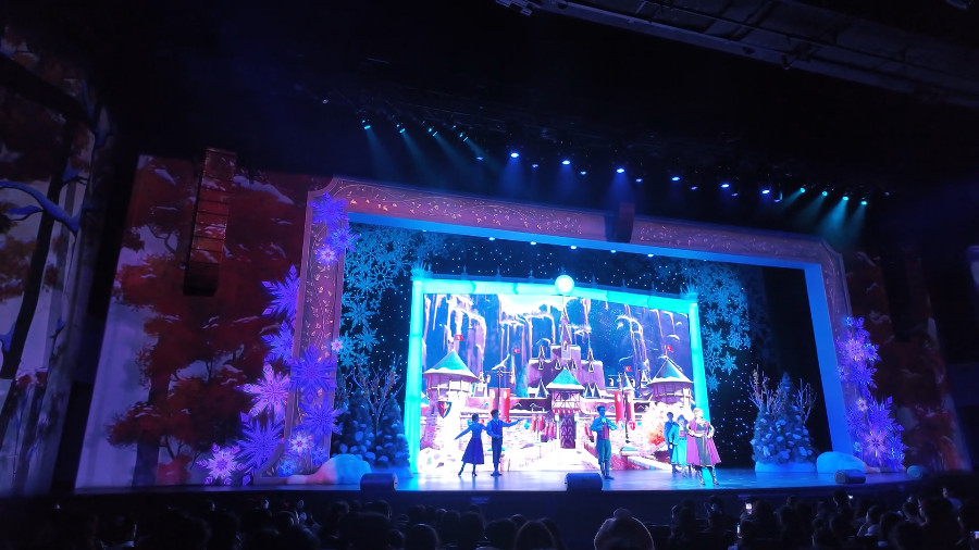 Shanghai Disneyland Sing-along Shows