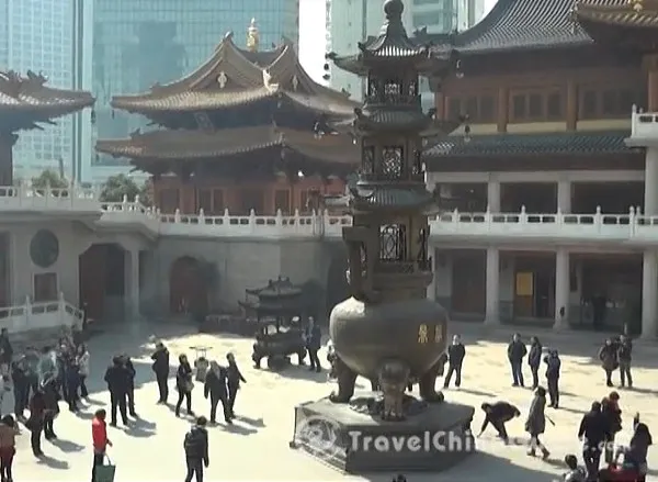 Jing'an Temple in Shanghai 