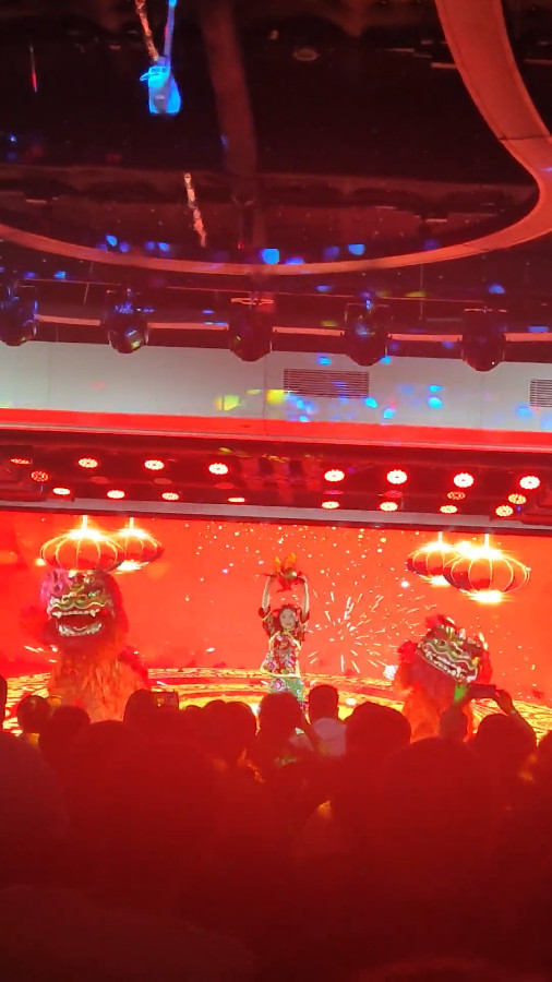  Lion Dance on Yangtze River Cruise Ship