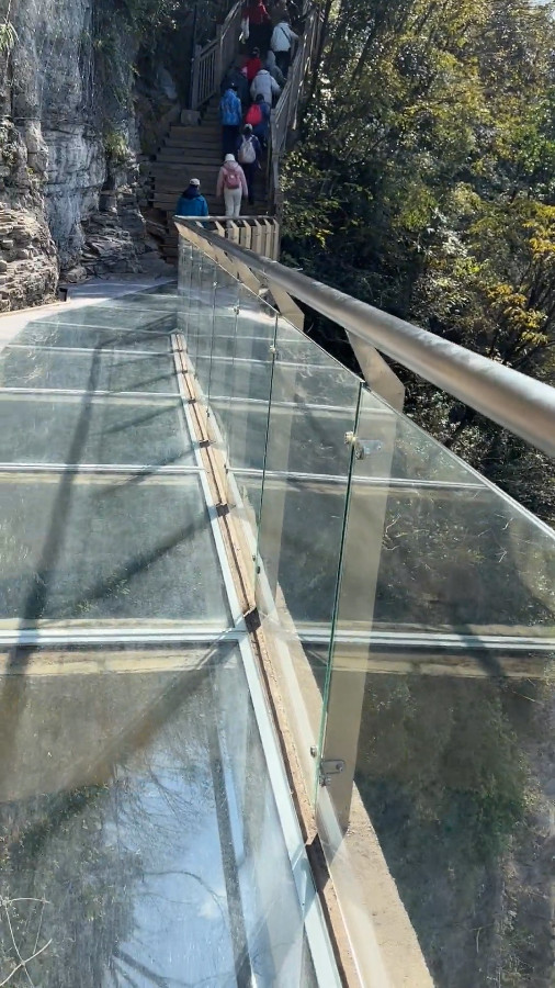 Glass Plank, Zhangjiajie Grand Canyon